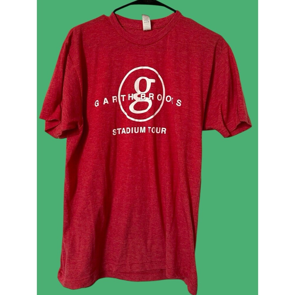 Garth Brooks Stadium Tour 2019 Concert Series Shirt I've Got Friends Red Large